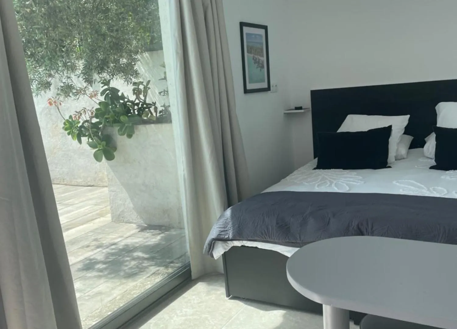 Le Rove En Plein Coeur Des Calanques A 800 M De La Mer
